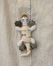 Load image into Gallery viewer, Lizard