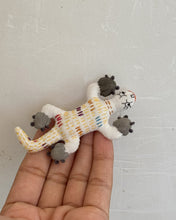 Load image into Gallery viewer, Lizard