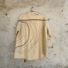 Load image into Gallery viewer, Unisex Shirt - Makkhi Circle