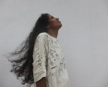 Load image into Gallery viewer, "Kaftan - Aari Heena Motif"