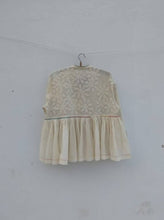 Load image into Gallery viewer, "Sumi Kediyu" (Kora)