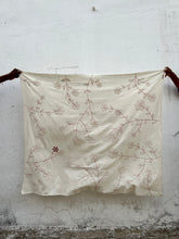 Load image into Gallery viewer, “Pallu Phool Yardage”