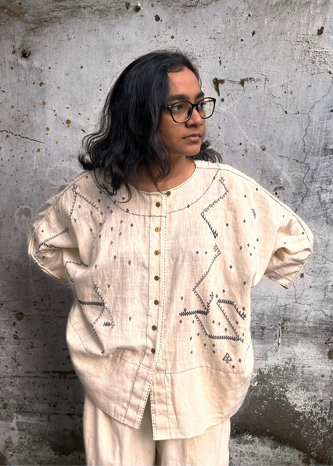 Buskot- Laxmi Soof