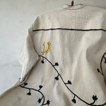 Load image into Gallery viewer, &quot;Pakko Trikon Flower - Unisex Shirt&quot;
