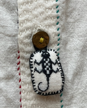 Load image into Gallery viewer, Suf Insect Badges
