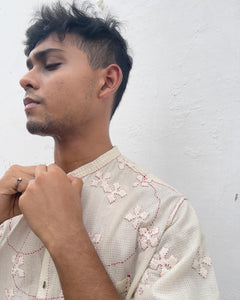 "Char Patti Phool -Unisex Shirt"