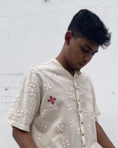 "Char Patti Phool -Unisex Shirt"