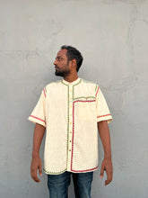 Load image into Gallery viewer, Bawaliyo Border Shirt
