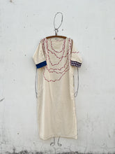 Load image into Gallery viewer, &quot;Pakko Litti Kaftan&quot;
