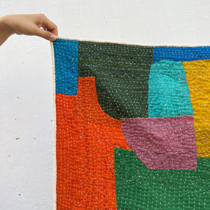 "Juni Traditional Quilt"